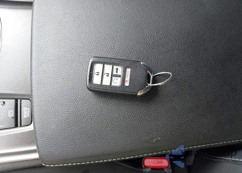 2021 Honda Accord Sport 2.0T from USA, damaged, VIN 1HGCV2F30MA017023